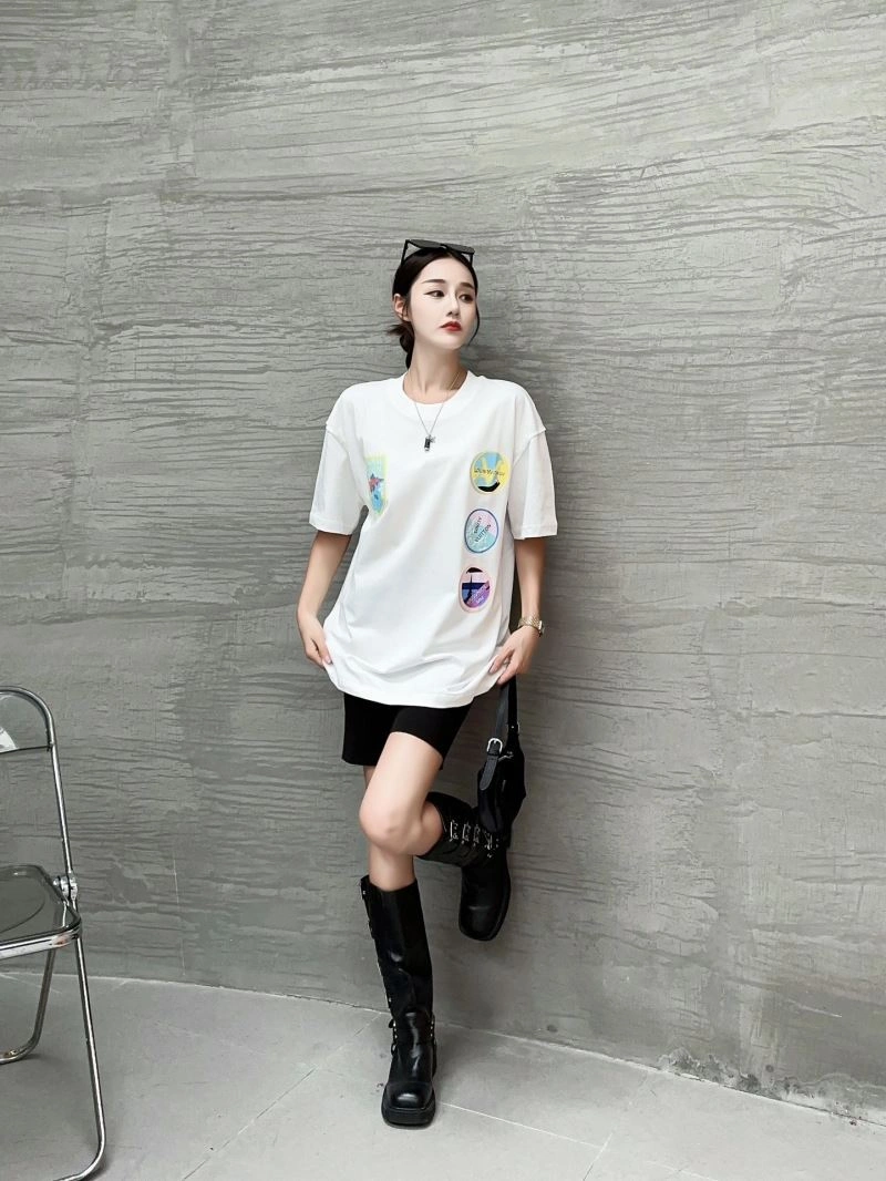 Louis Vuitton T-Shirts Contemporary 138117