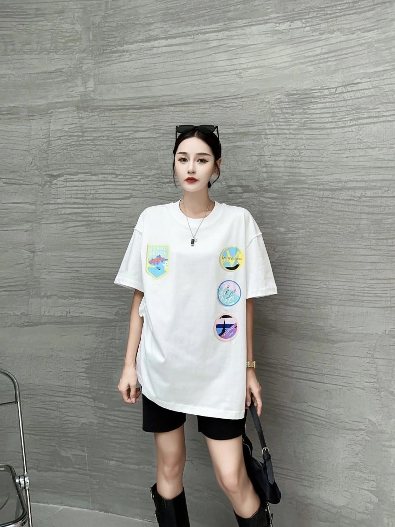 Louis Vuitton T-Shirts Contemporary 138117