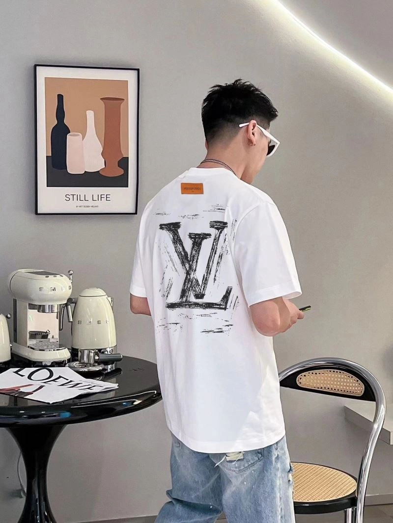 WrinkleFree Louis Vuitton T-Shirts 138115