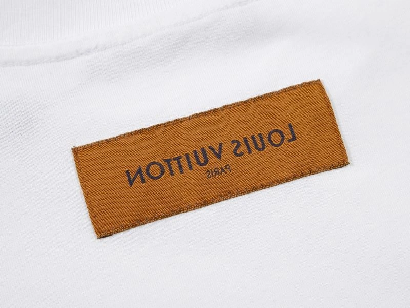 Louis Vuitton T-Shirts Trendy 138093