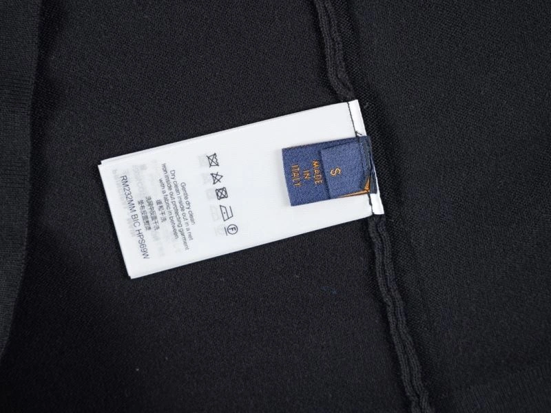 Popular Louis Vuitton T-Shirts 138109
