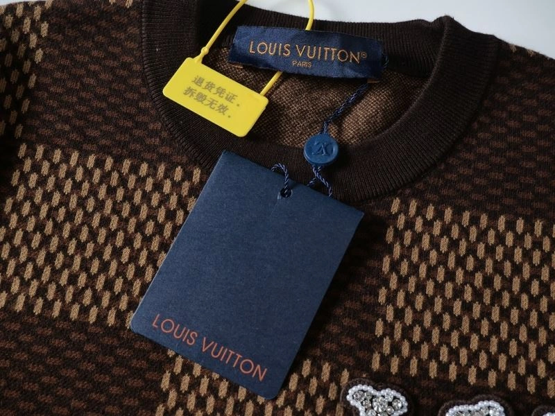 Louis Vuitton T-Shirts Comfortable 138113