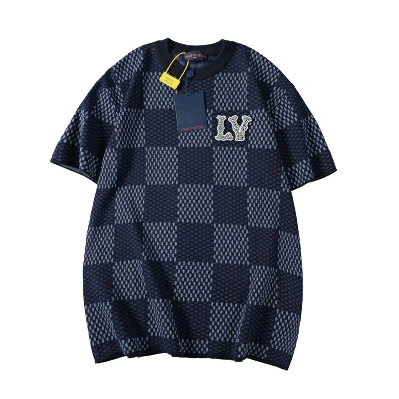 Louis Vuitton T-Shirts Versatile 138100