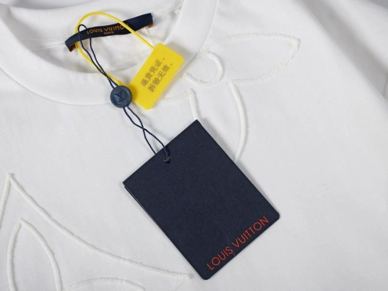Fashionable Louis Vuitton T-Shirts 138092
