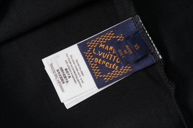 Louis Vuitton T-Shirts Affordable 138112