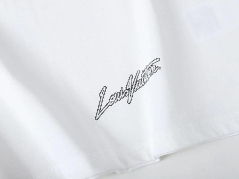 WaterResistant Louis Vuitton T-Shirts 138096