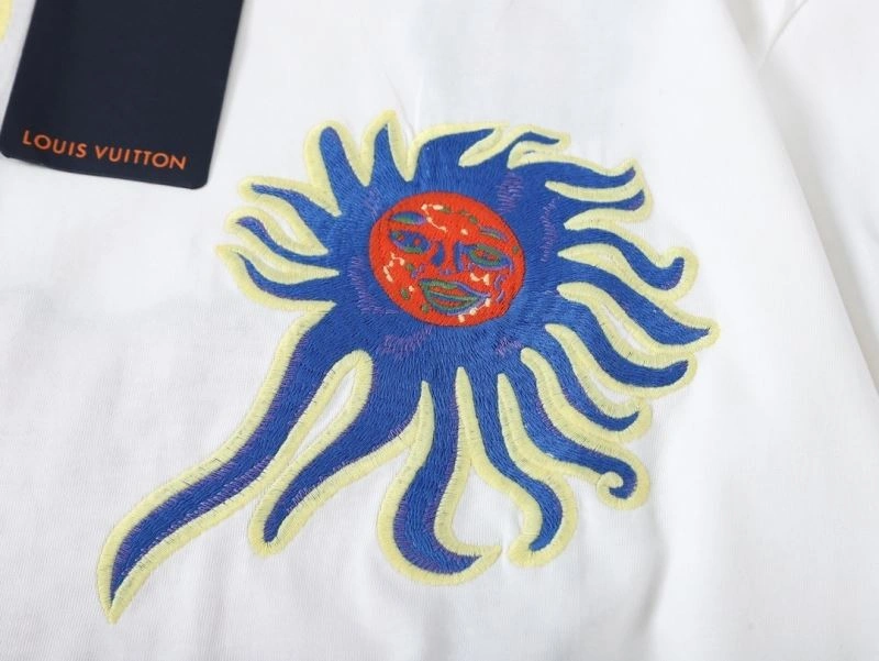 HighQuality Louis Vuitton T-Shirts 138101