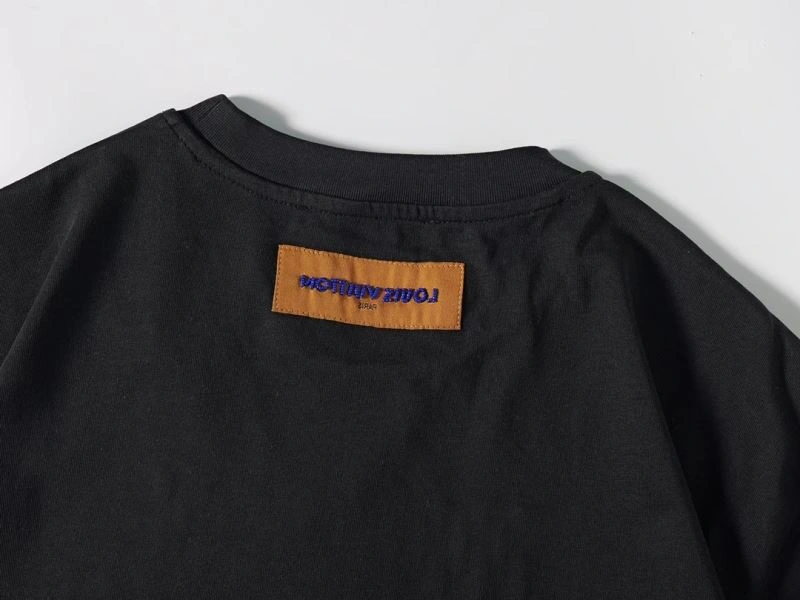 QuickDry Louis Vuitton T-Shirts 138085