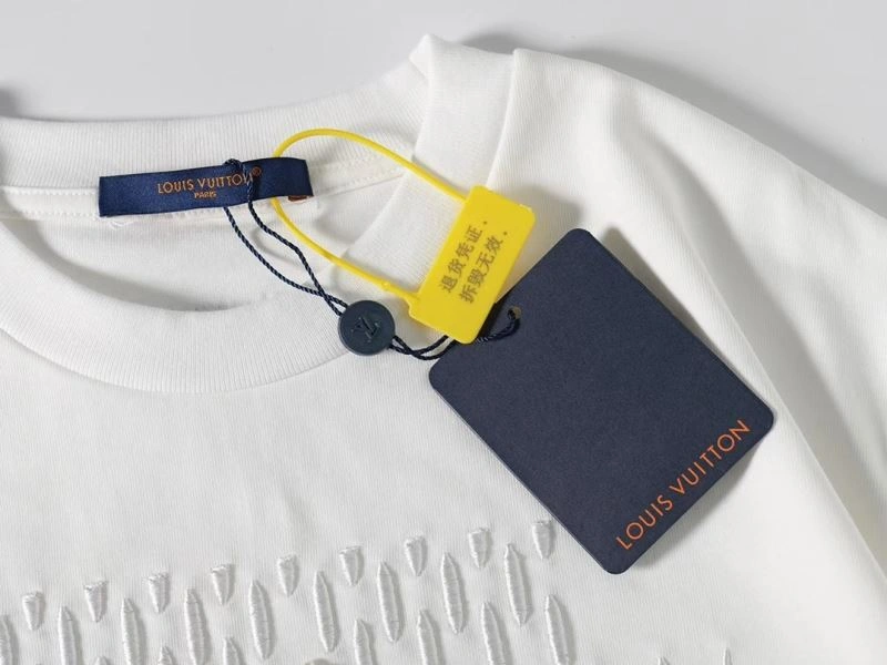 EasyCare Louis Vuitton T-Shirts 138088