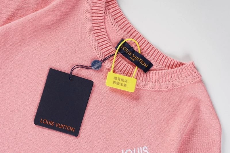 Attractive Louis Vuitton T-Shirts 138086