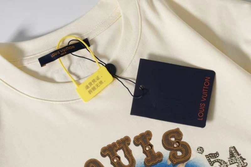 Louis Vuitton T-Shirts Bright 138070