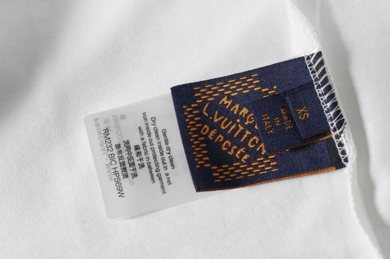 Reliable Louis Vuitton T-Shirts 138074