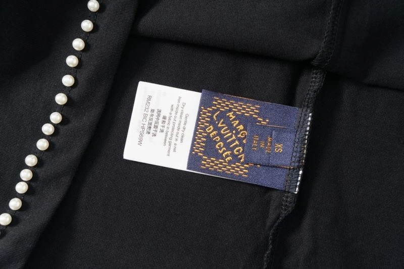 SmoothTexture Louis Vuitton T-Shirts 138064