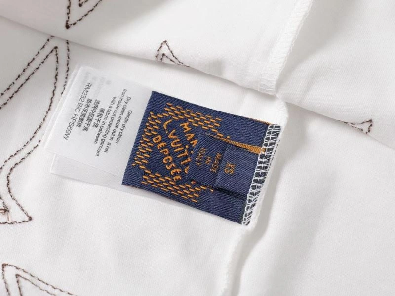 Louis Vuitton T-Shirts QuickDry 138060