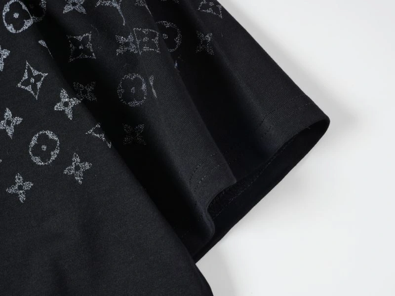 Soft Louis Vuitton T-Shirts 138056