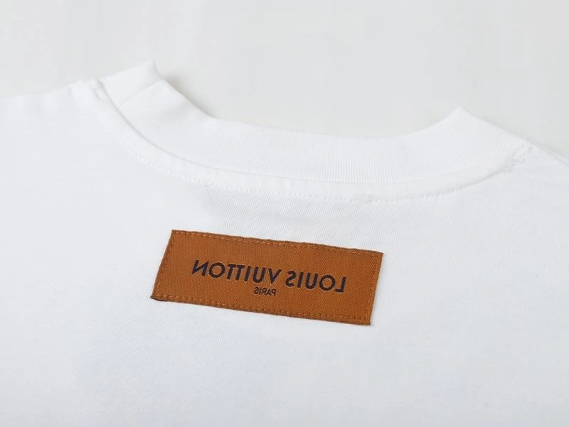 Louis Vuitton T-Shirts Soft 138066