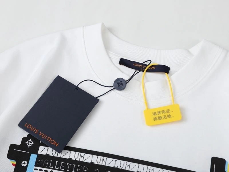 Louis Vuitton T-Shirts Soft 138066