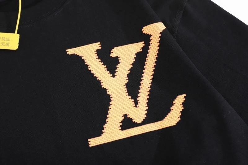 Bright Louis Vuitton T-Shirts 138055