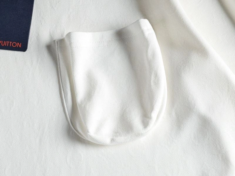 Packable Louis Vuitton T-Shirts 138048