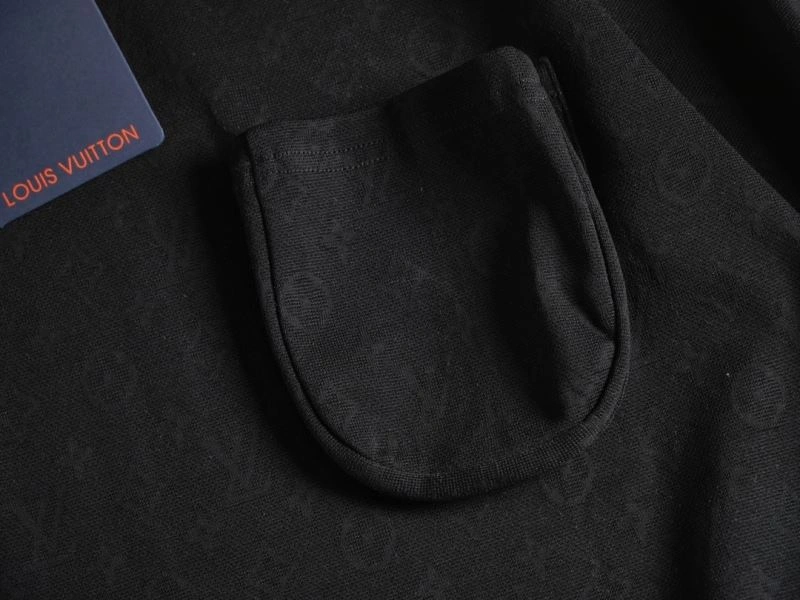Seasonal Louis Vuitton T-Shirts 138067