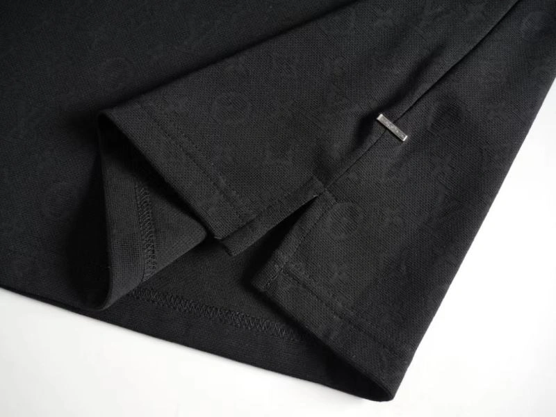 Seasonal Louis Vuitton T-Shirts 138067