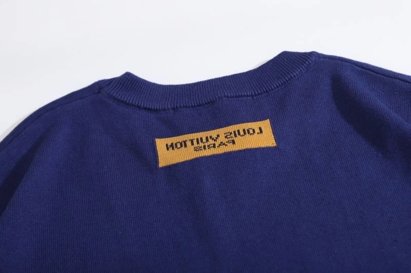 Louis Vuitton T-Shirts Casual 138050