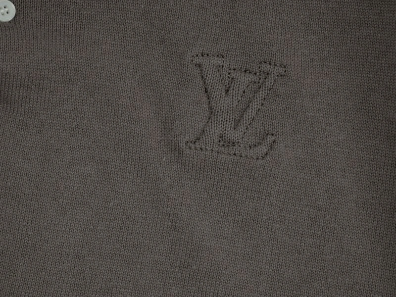 Stylish Louis Vuitton T-Shirts 138049