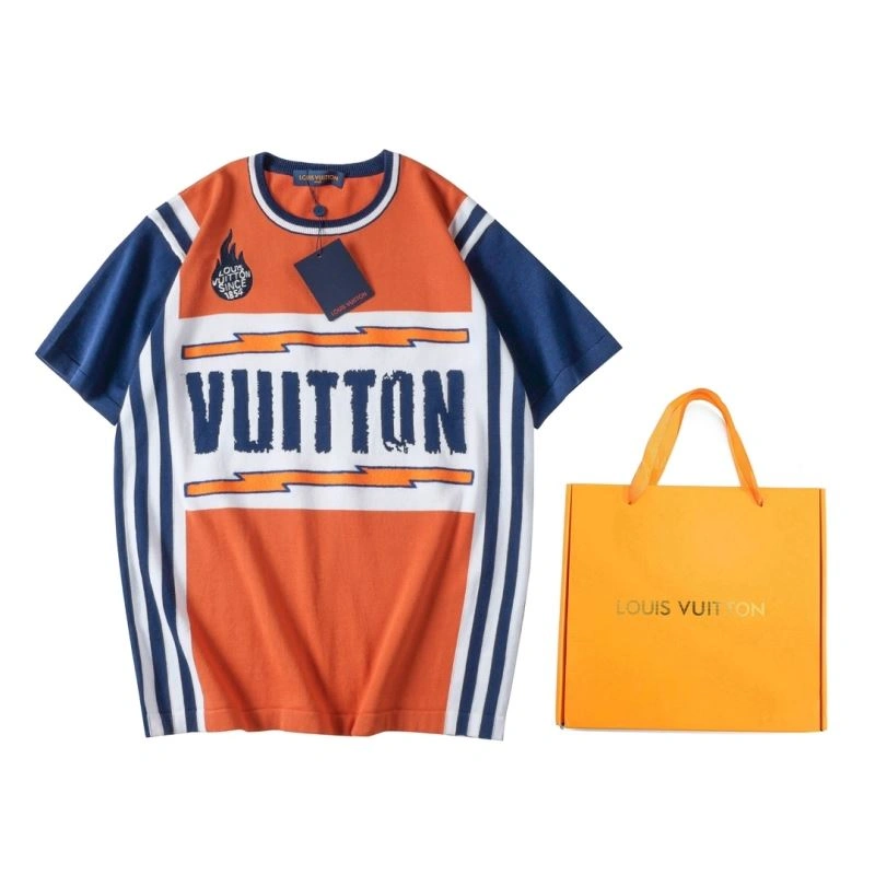 Louis Vuitton T-Shirts Versatile 138062