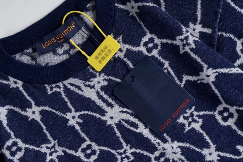 ZipUp Louis Vuitton T-Shirts 138036