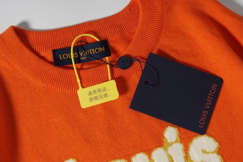 Packable Louis Vuitton T-Shirts 138034
