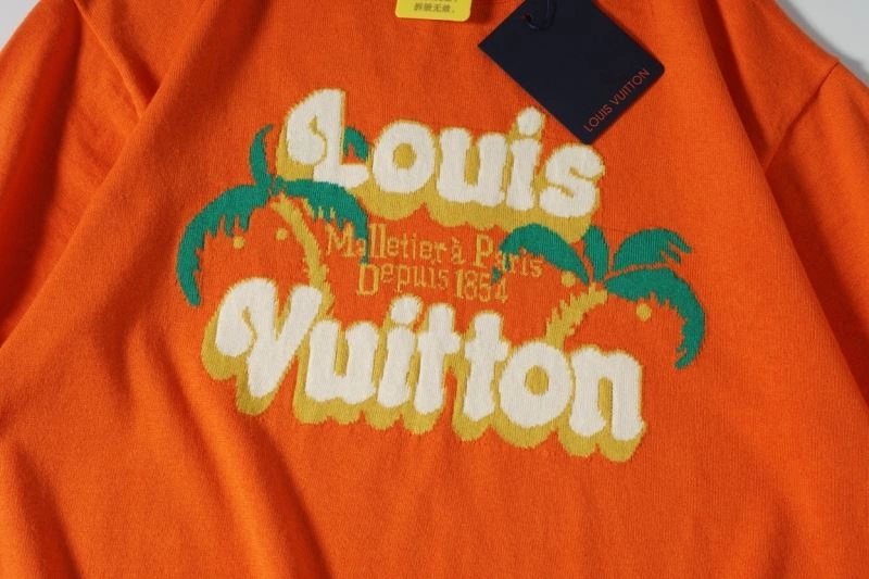 Packable Louis Vuitton T-Shirts 138034