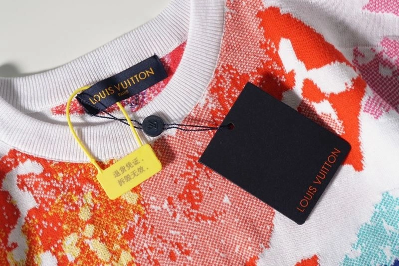 Louis Vuitton T-Shirts Durable 138031