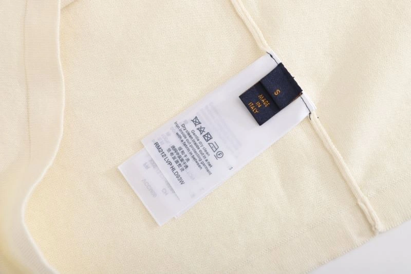 Louis Vuitton T-Shirts Sophisticated 138011