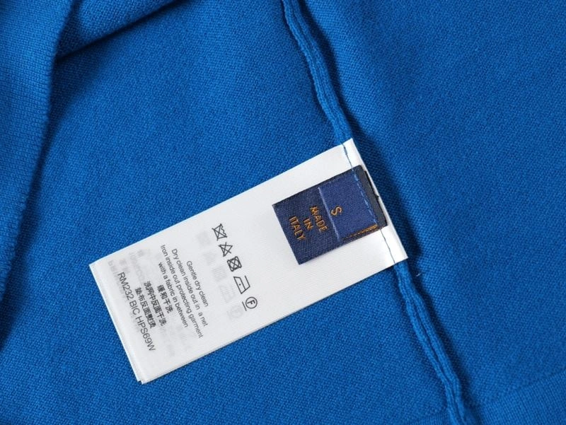 Louis Vuitton T-Shirts WrinkleFree 138023