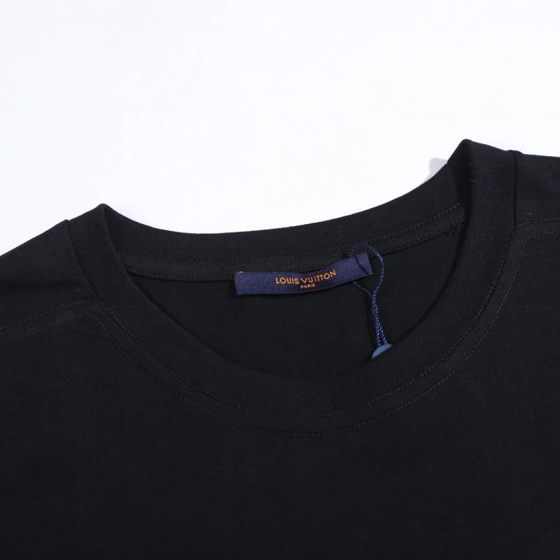 Louis Vuitton T-Shirts Stretchable 138008