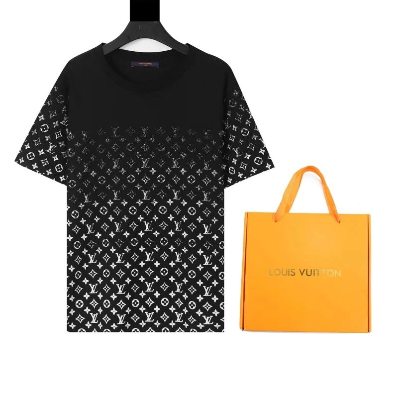 Louis Vuitton T-Shirts Lightweight 138003