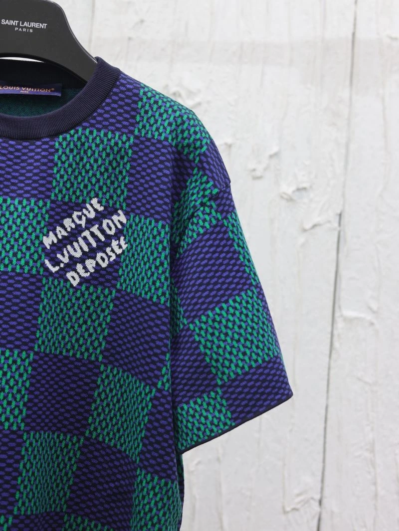 EyeCatching Louis Vuitton T-Shirts 138015