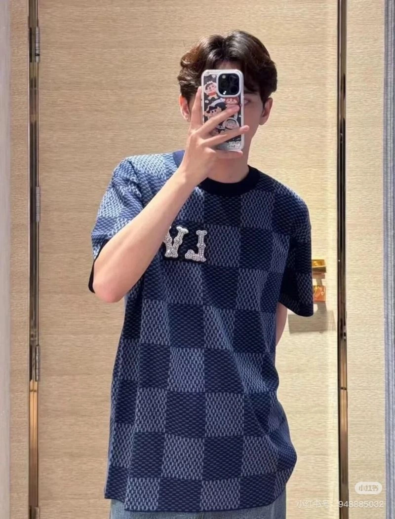 Timeless Louis Vuitton T-Shirts 138021