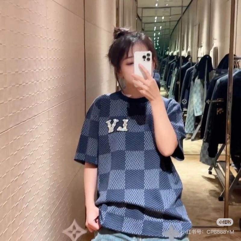 Timeless Louis Vuitton T-Shirts 138021