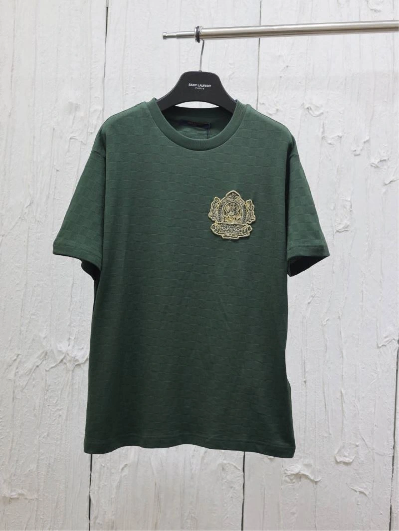 Elegant Louis Vuitton T-Shirts 138001