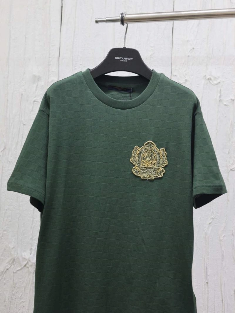 Elegant Louis Vuitton T-Shirts 138001