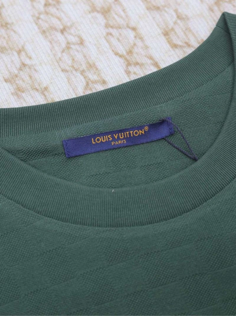 Elegant Louis Vuitton T-Shirts 138001