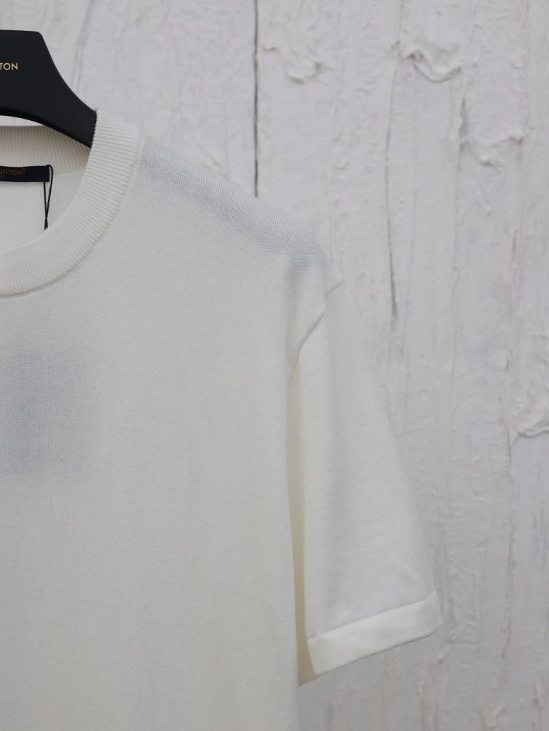 Stretchable Louis Vuitton T-Shirts 137998