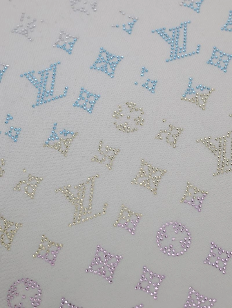 Stretchable Louis Vuitton T-Shirts 137998
