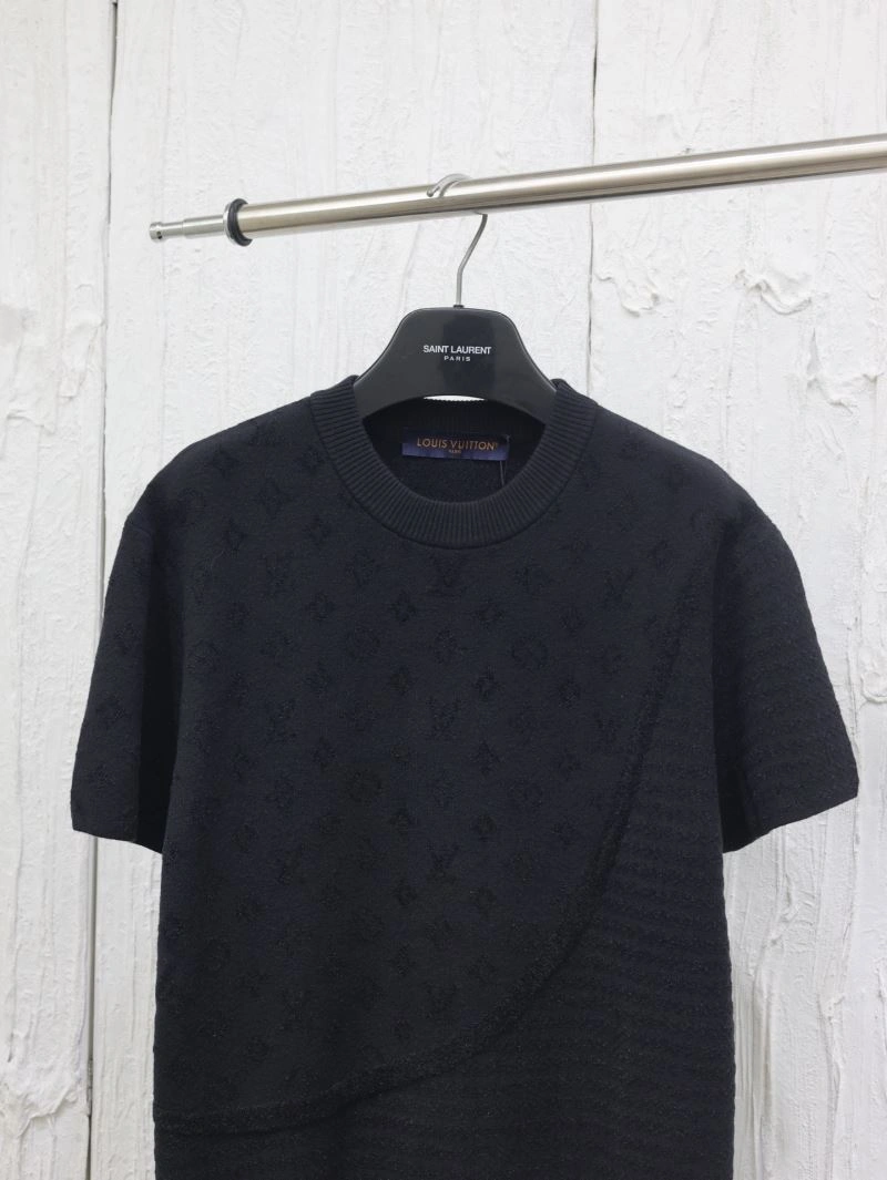 ComfortFit Louis Vuitton T-Shirts 137997