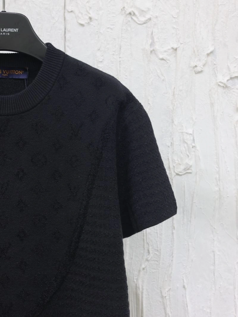 ComfortFit Louis Vuitton T-Shirts 137997