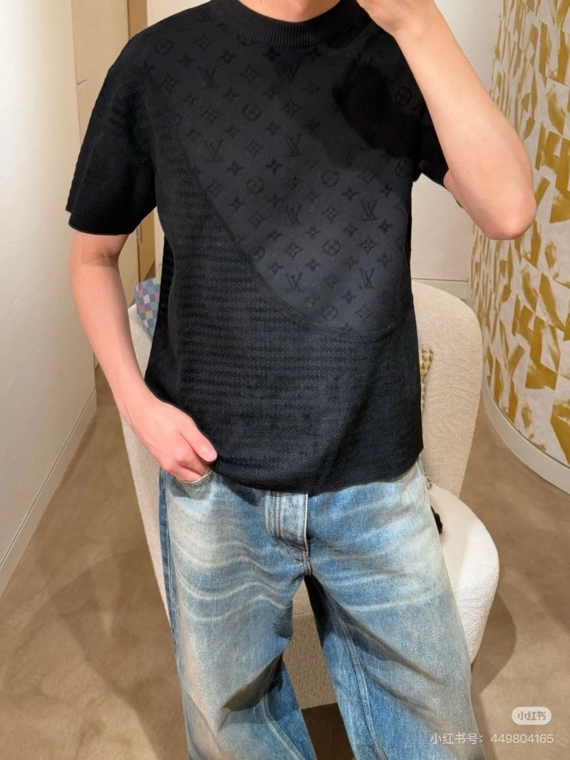 ComfortFit Louis Vuitton T-Shirts 137997