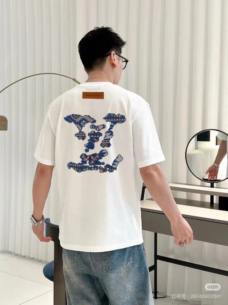 TechFriendly Louis Vuitton T-Shirts 137971