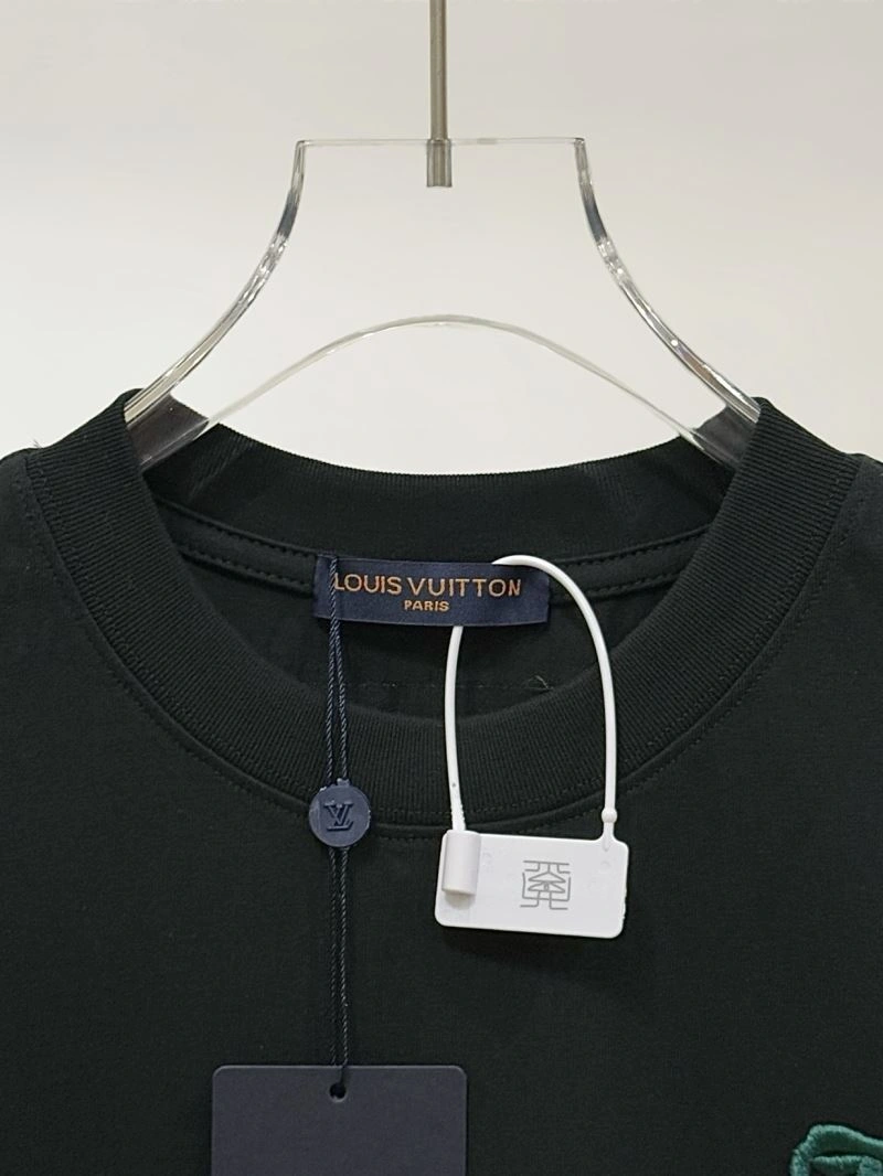 Louis Vuitton T-Shirts ComfortFit 137963