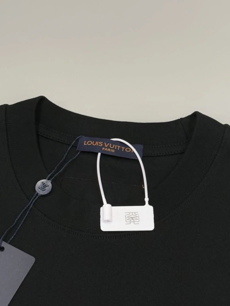 Louis Vuitton T-Shirts Soft 137976